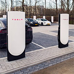 EU geeft Tesla 148 miljoen subsidie voor Superchargers